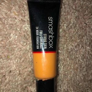 Smashbox full coverage foundation